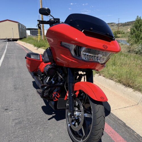 2026 Harley-Davidson® FLTRX Road Glide® thumb 2