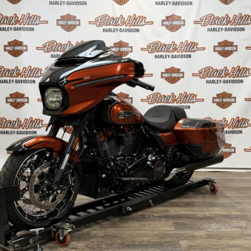 FLHXSE 2023 CVO™ Street Glide® thumb 2