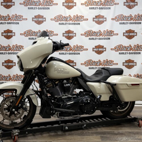 FLHXST 2023 Street Glide® ST thumb 3