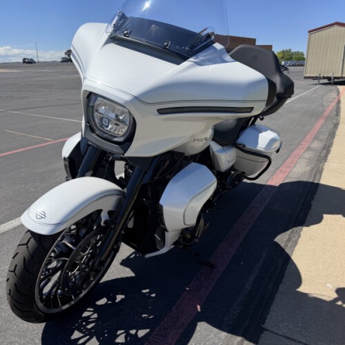 2026 Harley-Davidson® FLHXL Street Glide Limited thumb 0
