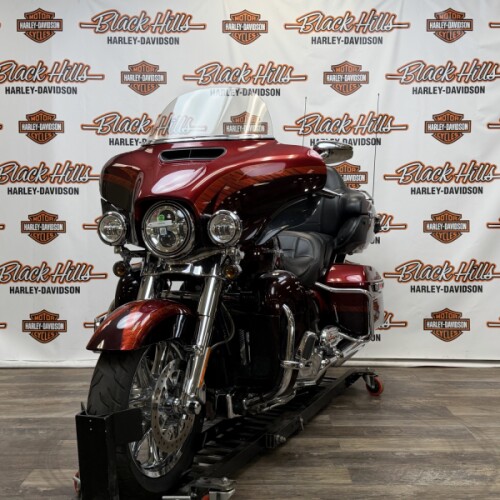 FLHTKSE 2014 CVO™ Electra Glide Ultra Limited® thumb 1