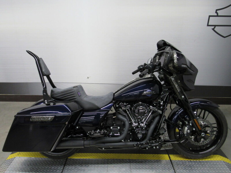 FLHX 2025 Street Glide™