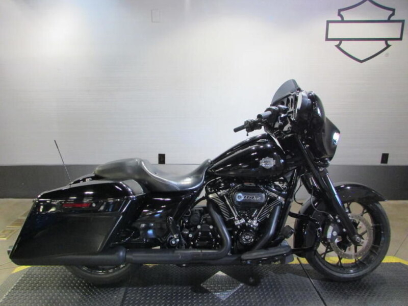 FLHXS 2021 Street Glide® Special