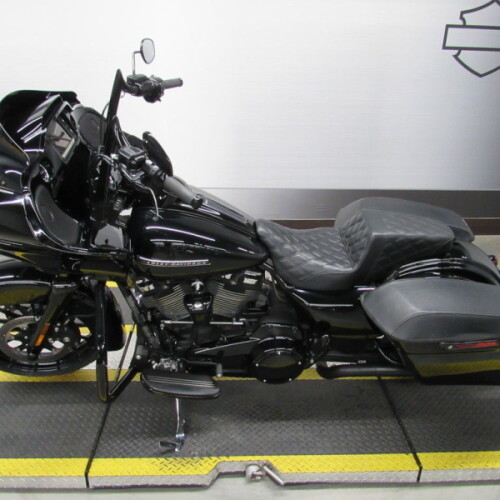 FLTRXS 2018 Road Glide® Special thumb 0