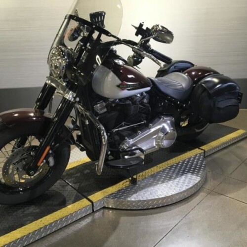 FLSL 2021 Softail Slim® thumb 1