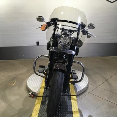 FLSL 2021 Softail Slim® thumb 2
