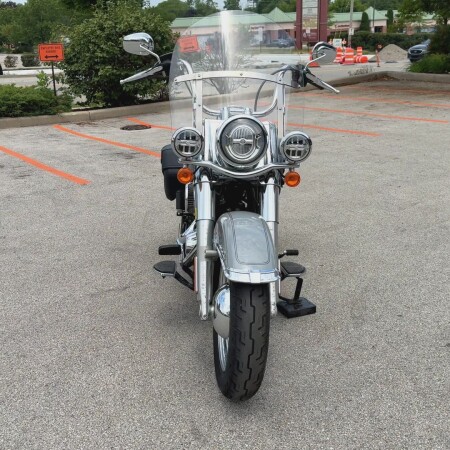 2024 Harley-Davidson® Heritage Classic Billiard Gray thumb 2