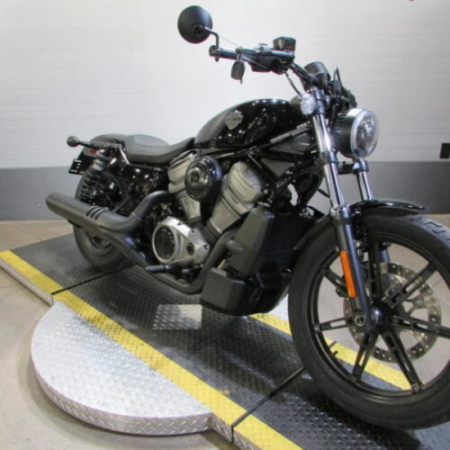 RH975 2023 Nightster™ thumb 3
