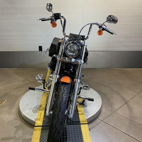 FXST 2023 Softail® Standard thumb 2