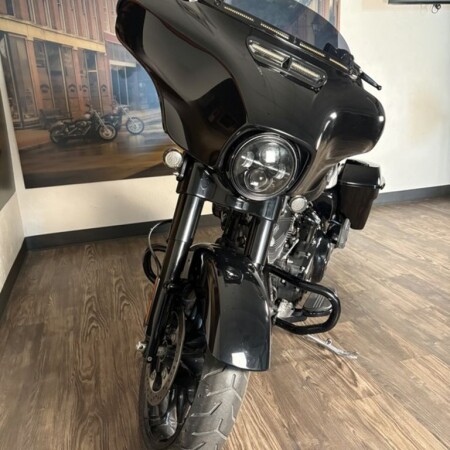 FLHXS 2022 Street Glide® Special thumb 1