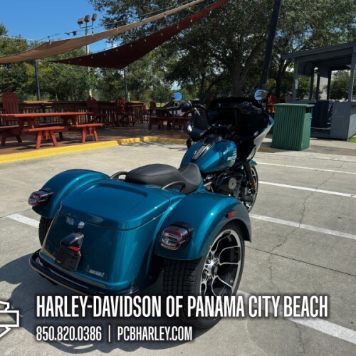 2026 Harley-Davidson® Road Glide 3 thumb 3