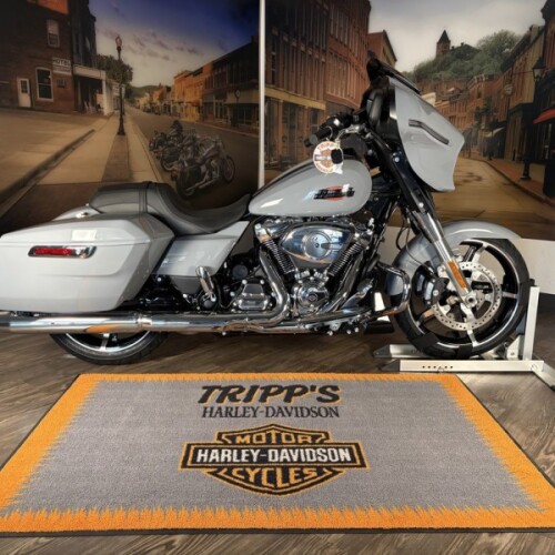 FLHX 2026 Street Glide® thumb 3
