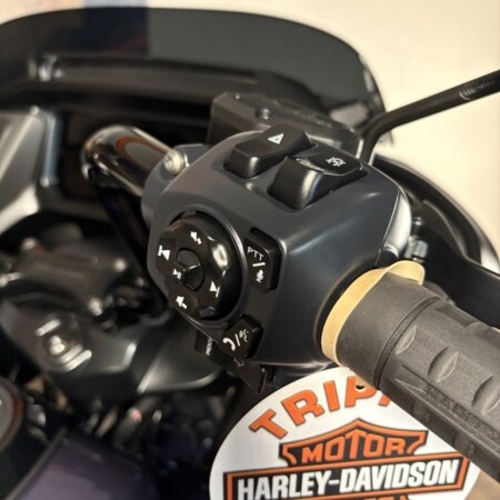 FLTRX 2026 Road Glide® thumb 1
