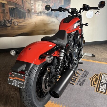 RH975 2026 Nightster® thumb 1