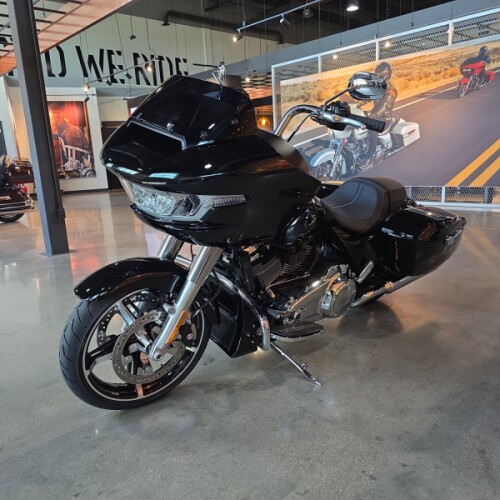 FLTRX 2026 Road Glide® thumb 1
