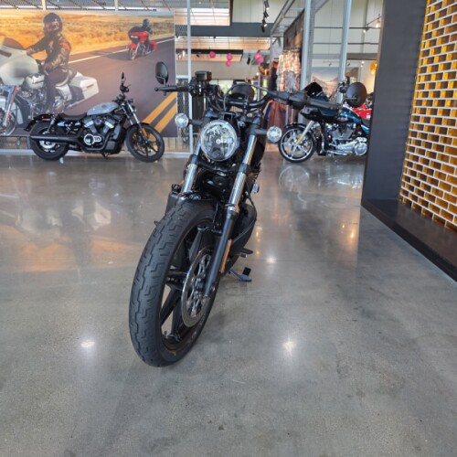 RH975 2026 Nightster® thumb 2