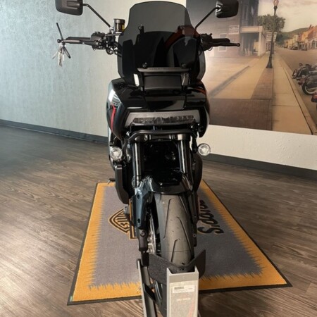 RA1250ST 2025 Pan America® 1250 ST thumb 2