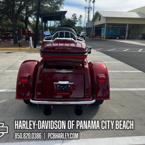 2023 Harley-Davidson® Tri Glide® Ultra thumb 2