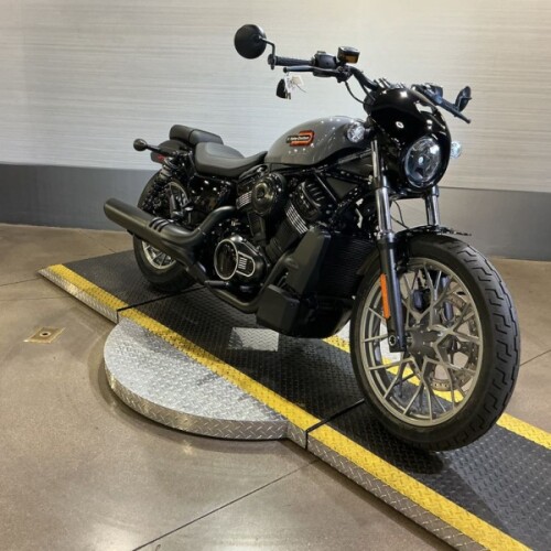 RH975S 2026 Nightster Special® thumb 3