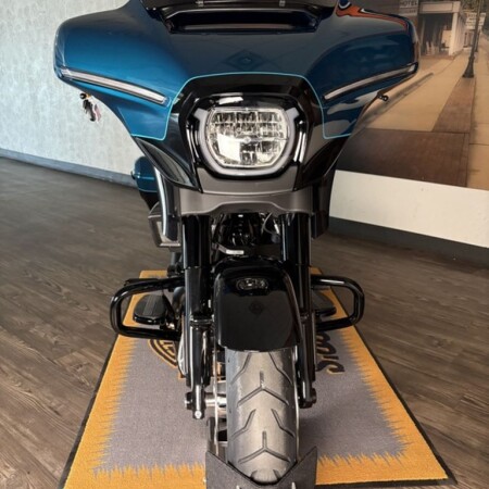 FLHX 2026 Street Glide® thumb 2