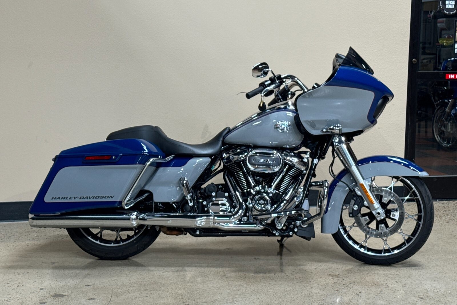 FLTRXS 2023 Road Glide® Special