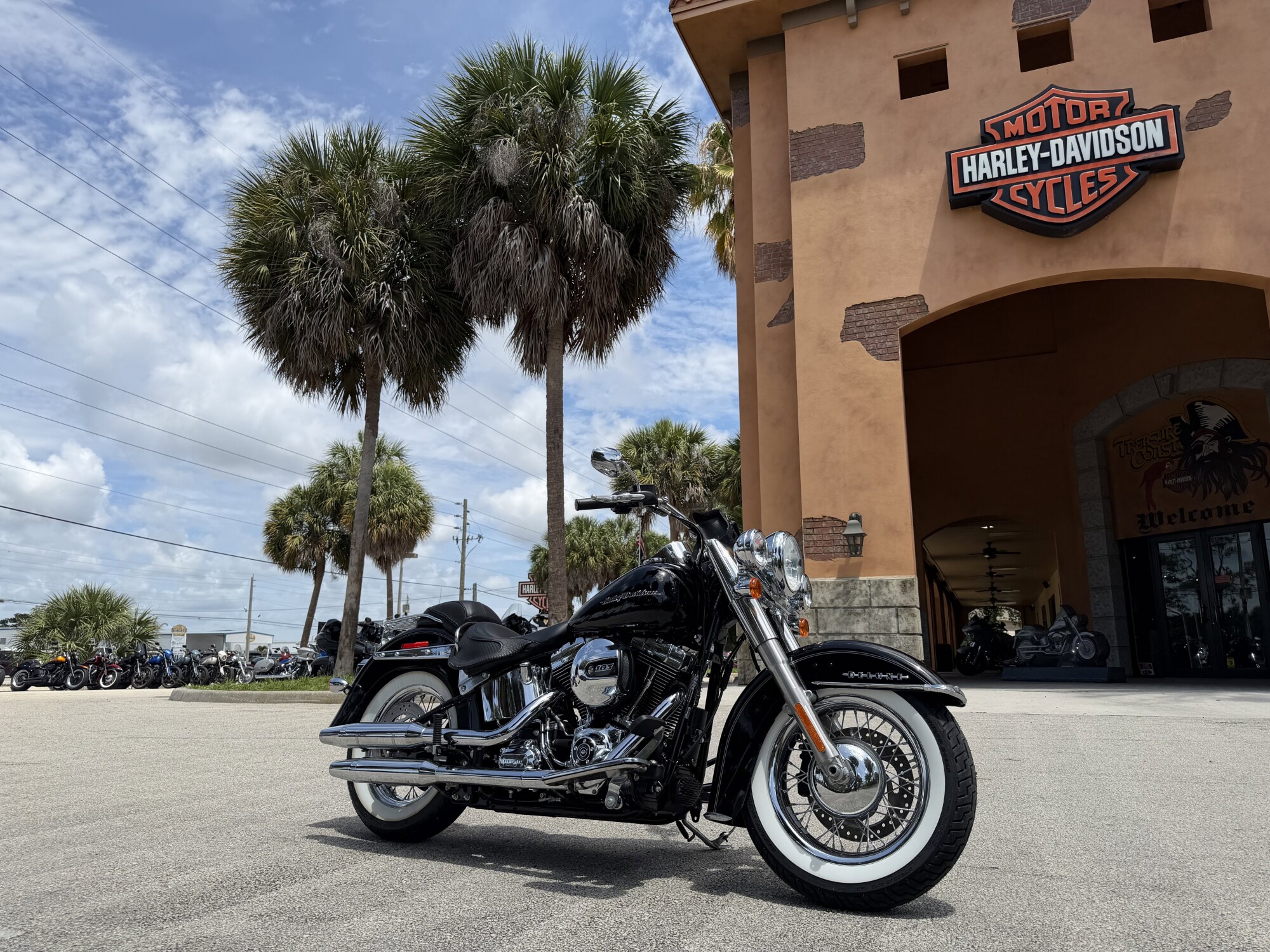 Harley-Davidson® Softail® Deluxe 2017
