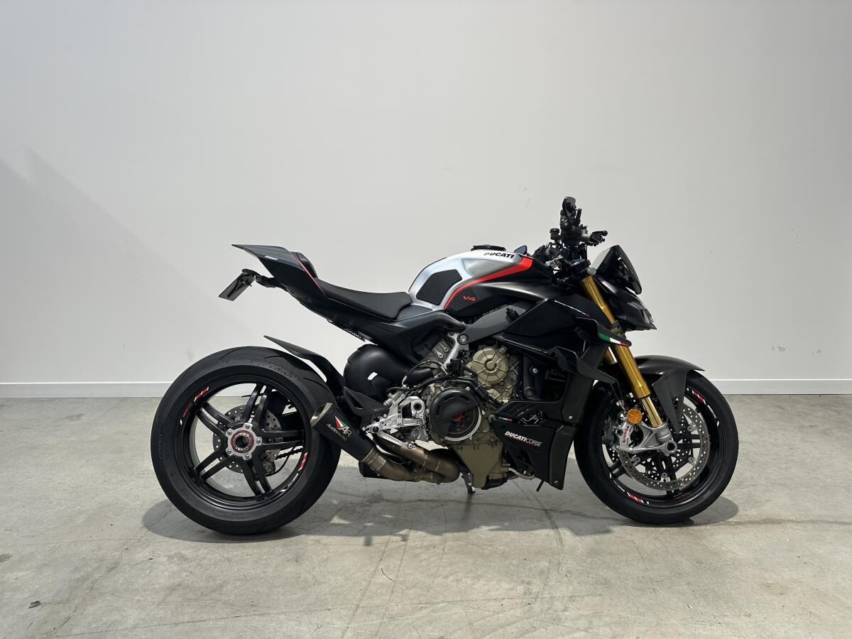 2022 Ducati Streetfighter V4SP, 2022 Model, 1 Previous Owner
