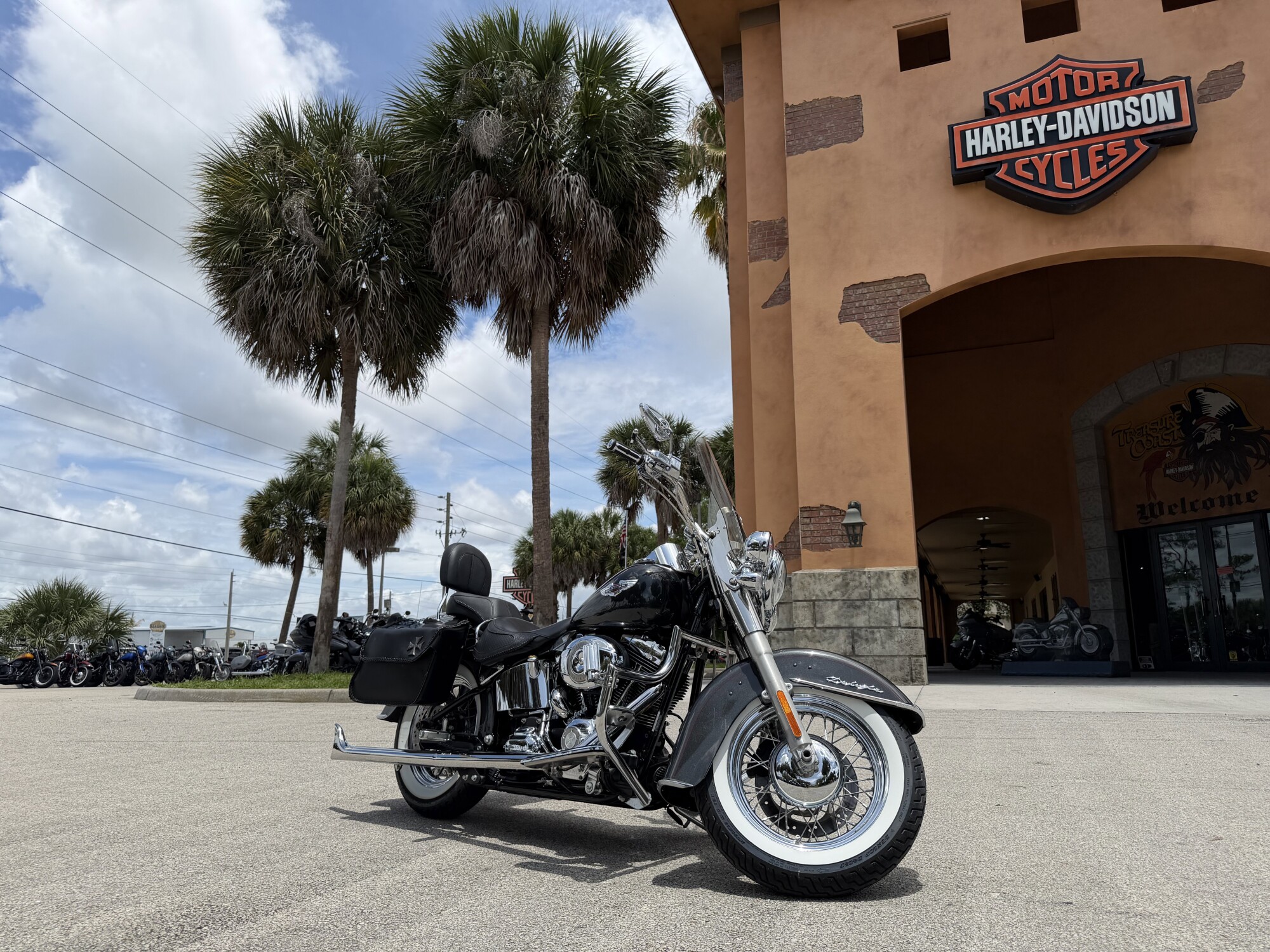 Harley-Davidson® Softail® Deluxe 2008