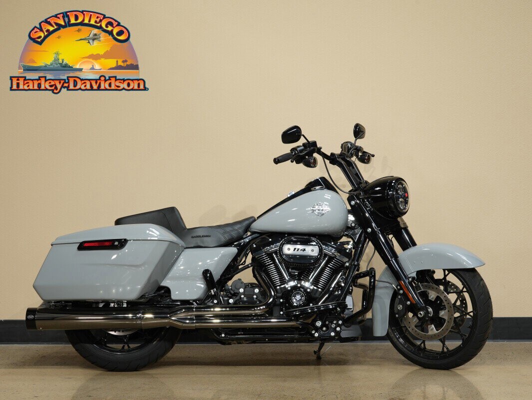 Harley-Davidson® Road King™ Special 2025