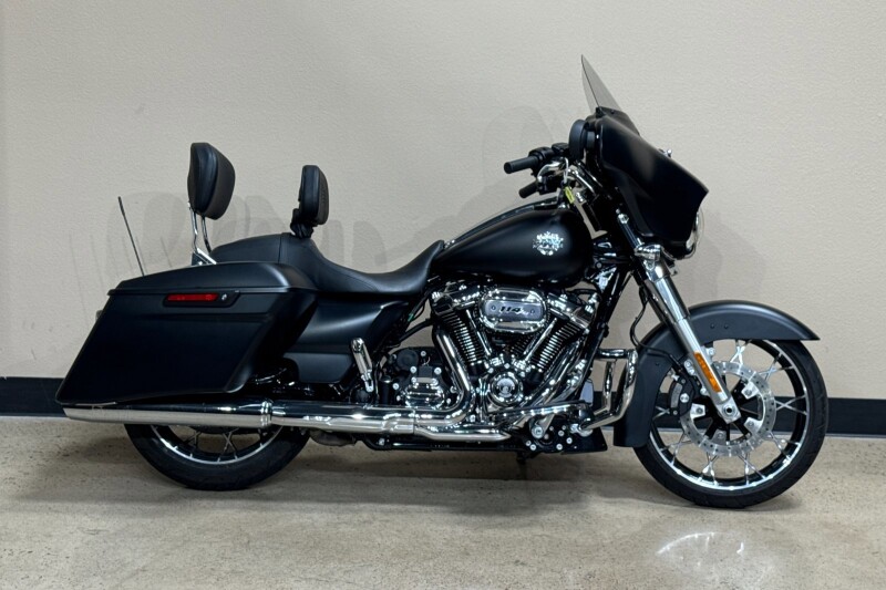 FLHXS 2022 Street Glide® Special