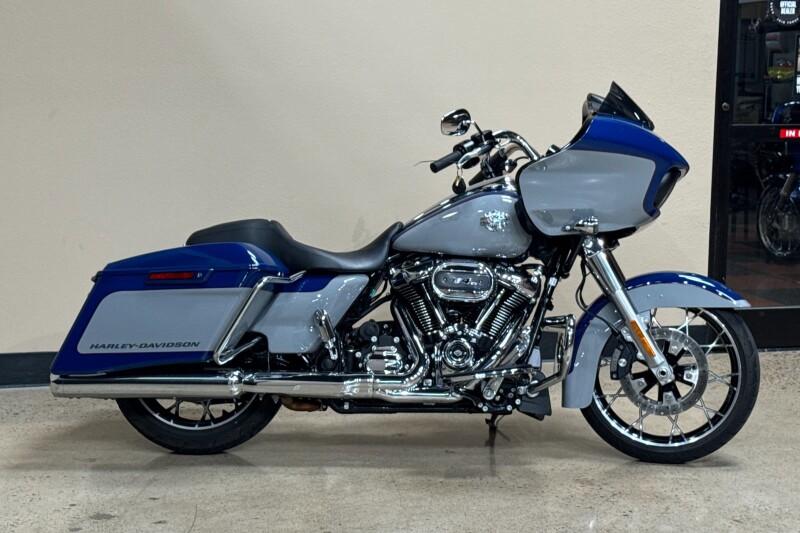 FLTRXS 2023 Road Glide® Special