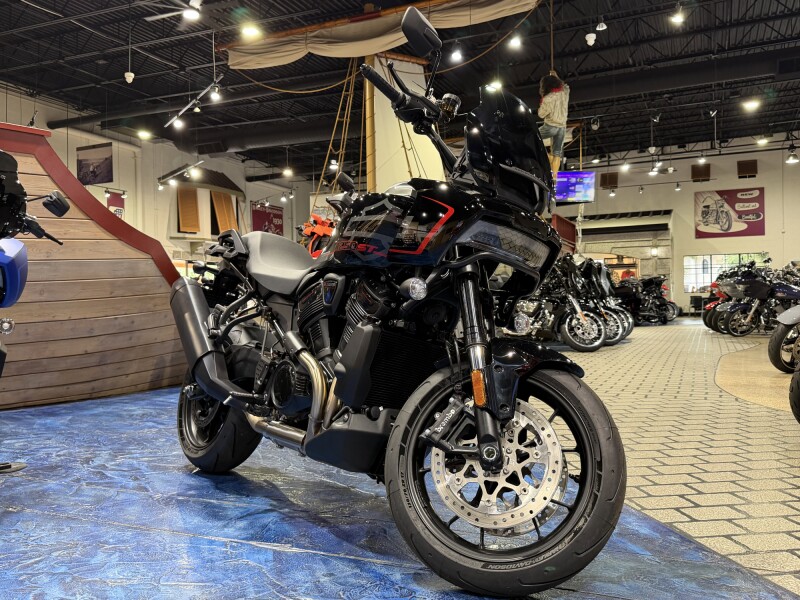 Harley-Davidson® Pan America® 1250 ST 2026