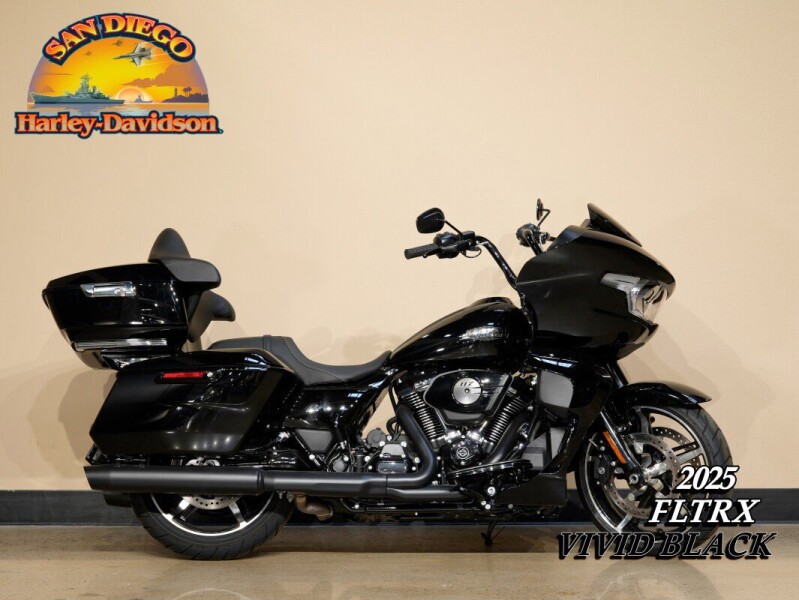 FLTRX 2025 Road Glide™
