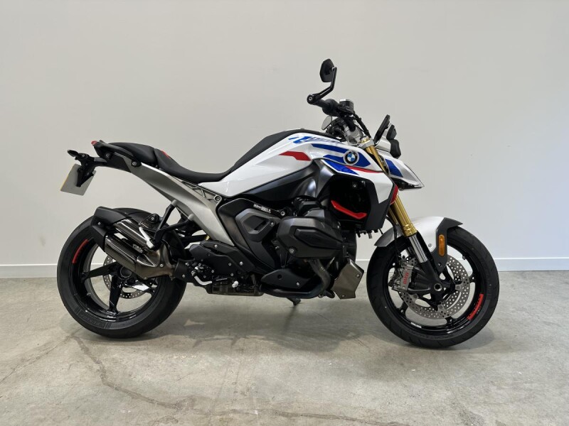  2025 BMW R 1300 R SE