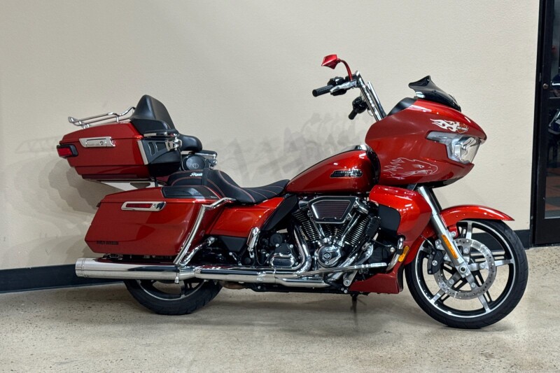 FLTRX 2024 Road Glide®