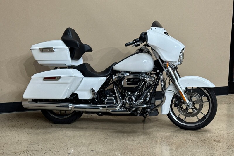 FLHX 2021 Street Glide®