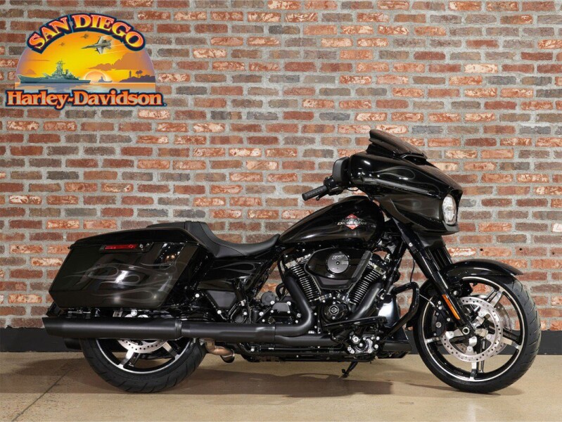 FLHX 2025 Street Glide®