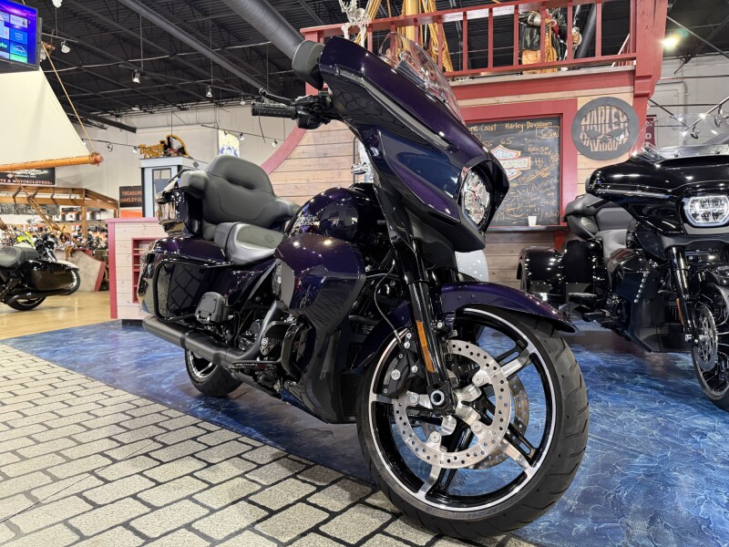 Harley-Davidson® Street Glide™ Ultra 2025
