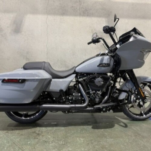 FLTRX 2026 Road Glide® thumb 3
