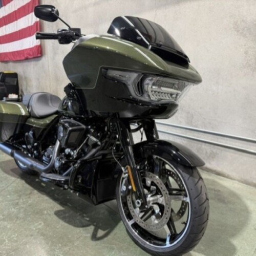 FLTRX 2026 Road Glide® thumb 2