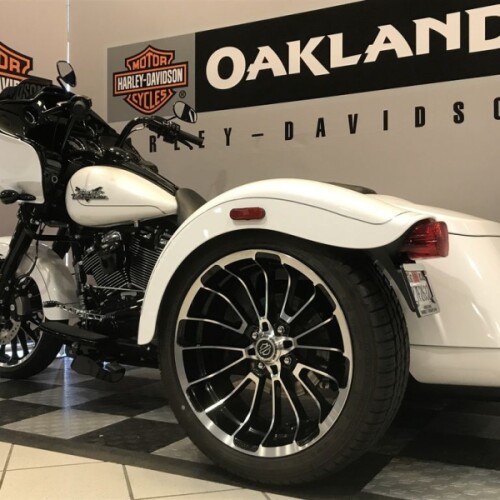 Harley-Davidson® Road Glide® 3 2025 thumb 0