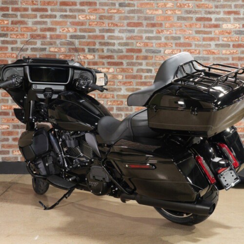 FLHXU 2025 Street Glide™ Ultra thumb 1
