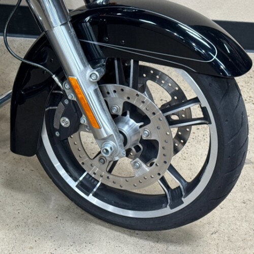 FLHXS 2014 Street Glide® Special thumb 2