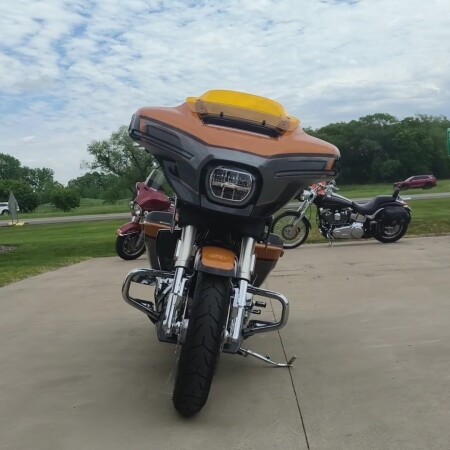 2026 Harley-Davidson® CVO Street Glide Torched Orange CVO Tri-Tone thumb 0