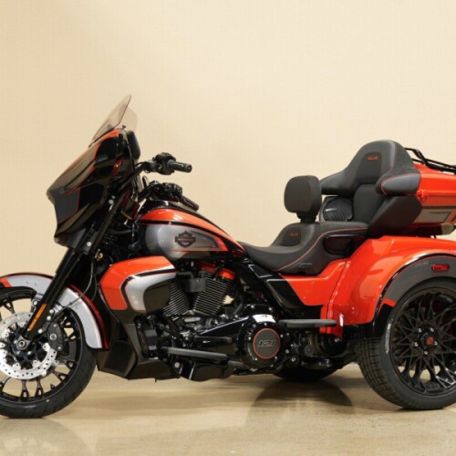 Harley-Davidson® CVO Street Glide 3 Limited 2026 thumb 0