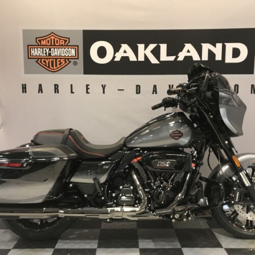 Harley-Davidson® CVO™ Street Glide™ 2025 thumb 3