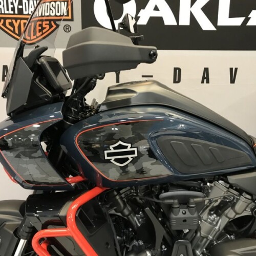Harley-Davidson® CVO™ Pan America® 2025 thumb 0