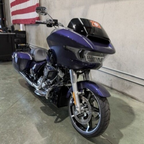 FLTRX 2026 Road Glide® thumb 2