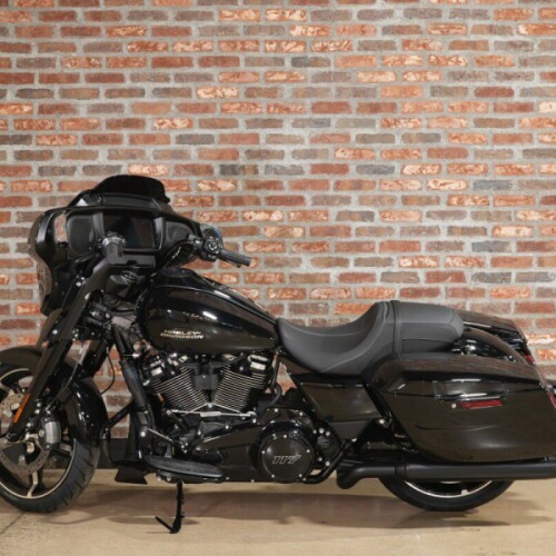 FLHX 2025 Street Glide® thumb 0