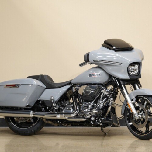 FLHX 2026 Street Glide® thumb 2